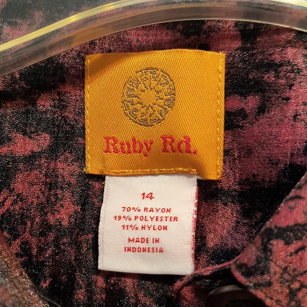 Ruby Rd. Beautiful jacket - Picture 4 of 4